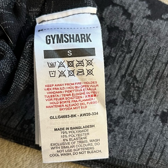 Gymshark Adapt Camo Scrunch Butt Leggings - Picture 7 of 11